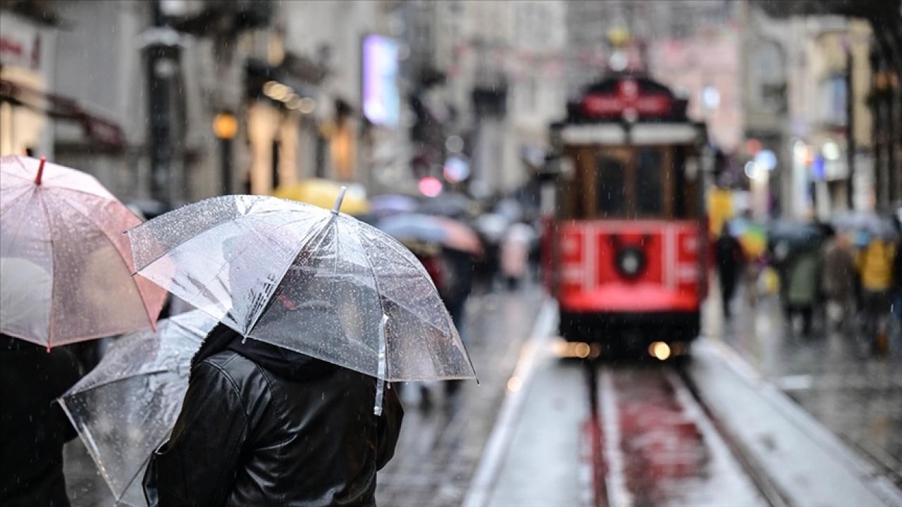 Meteorolojiden İstanbul'a saat 03.00 uyarısı geldi