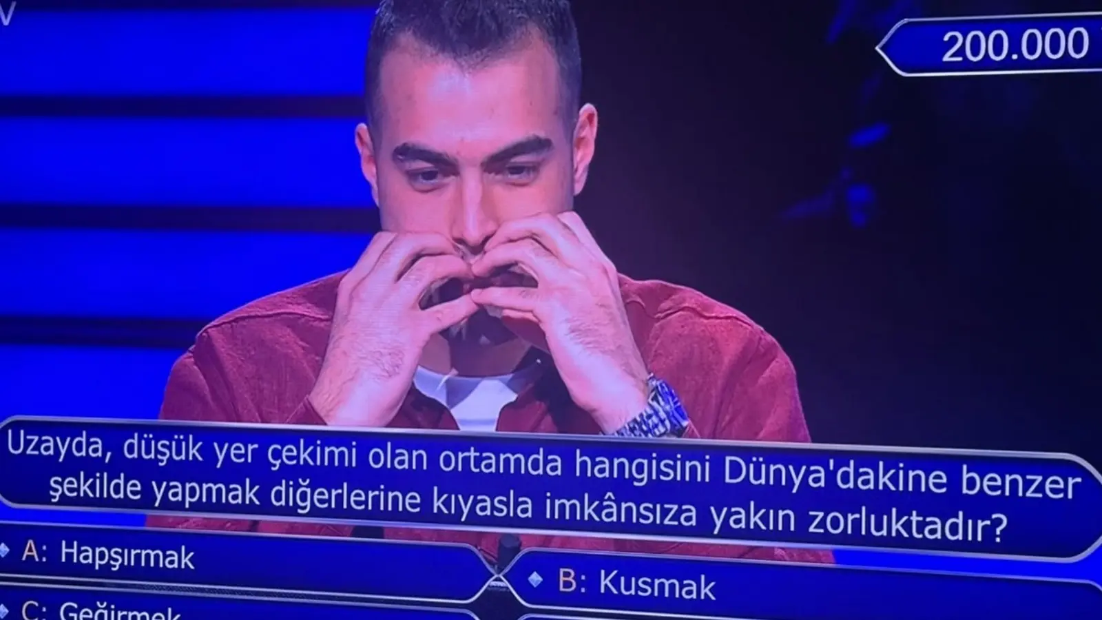 Milyoner’de 200 bin TL’lik soru gündem oldu: Hangisini uzayda yapmak zordur? İşte cevabı...